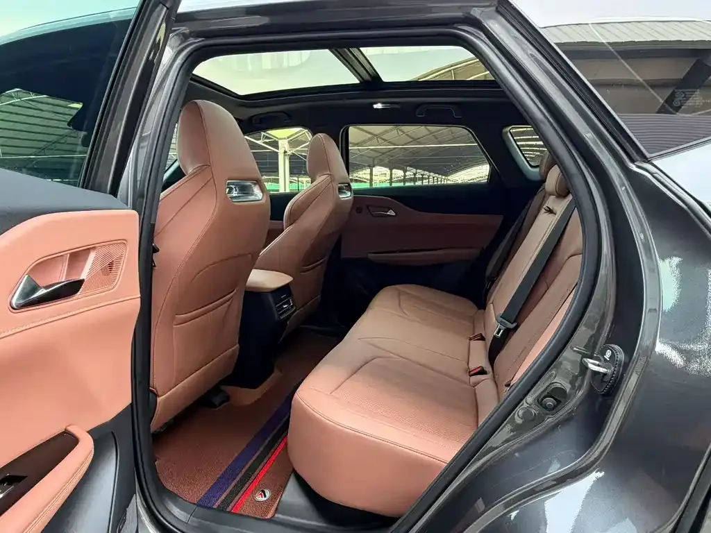 Changan UNI-Z 2025 из CN, фото 2