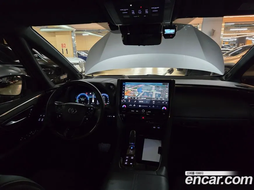 Toyota Alphard — фото 3