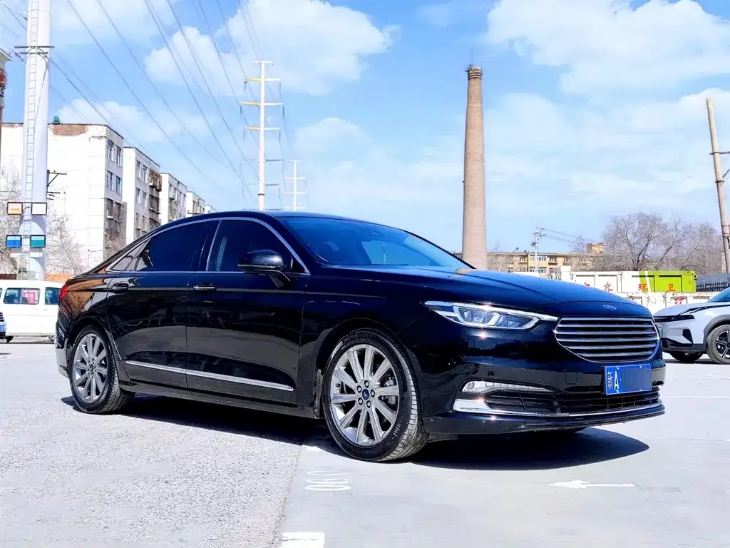 Ford Taurus 2022 из CN, фото 7