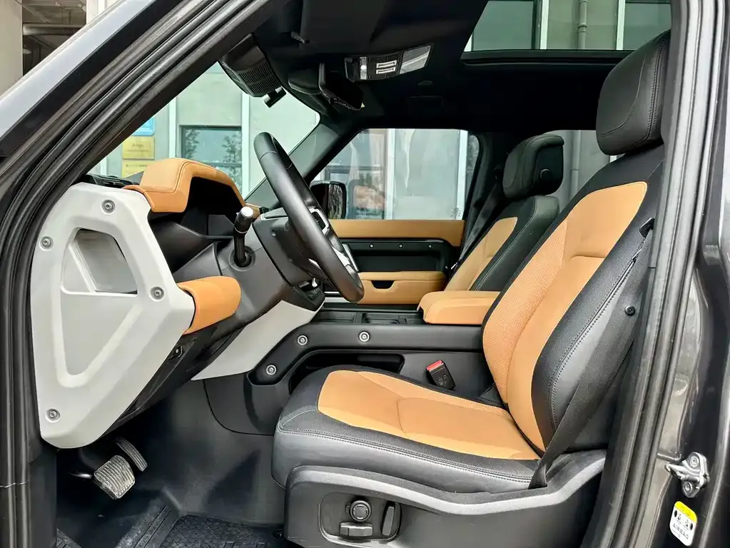 Land Rover Defender — фото 2