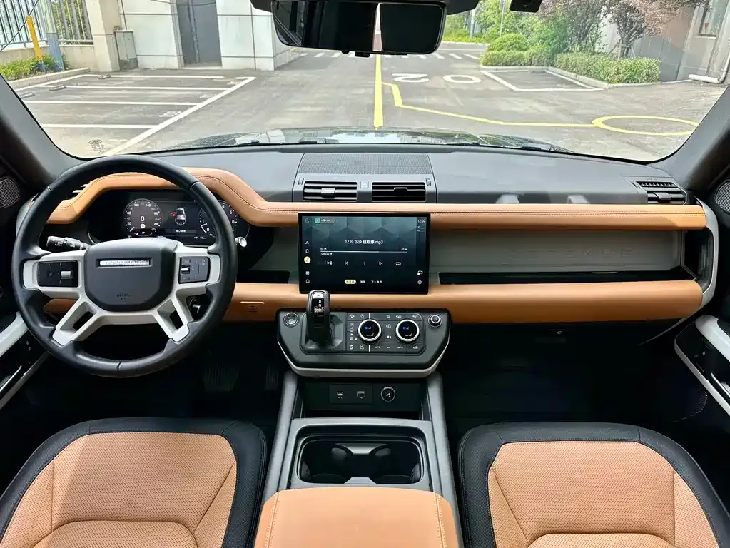 Land Rover Defender — фото 5