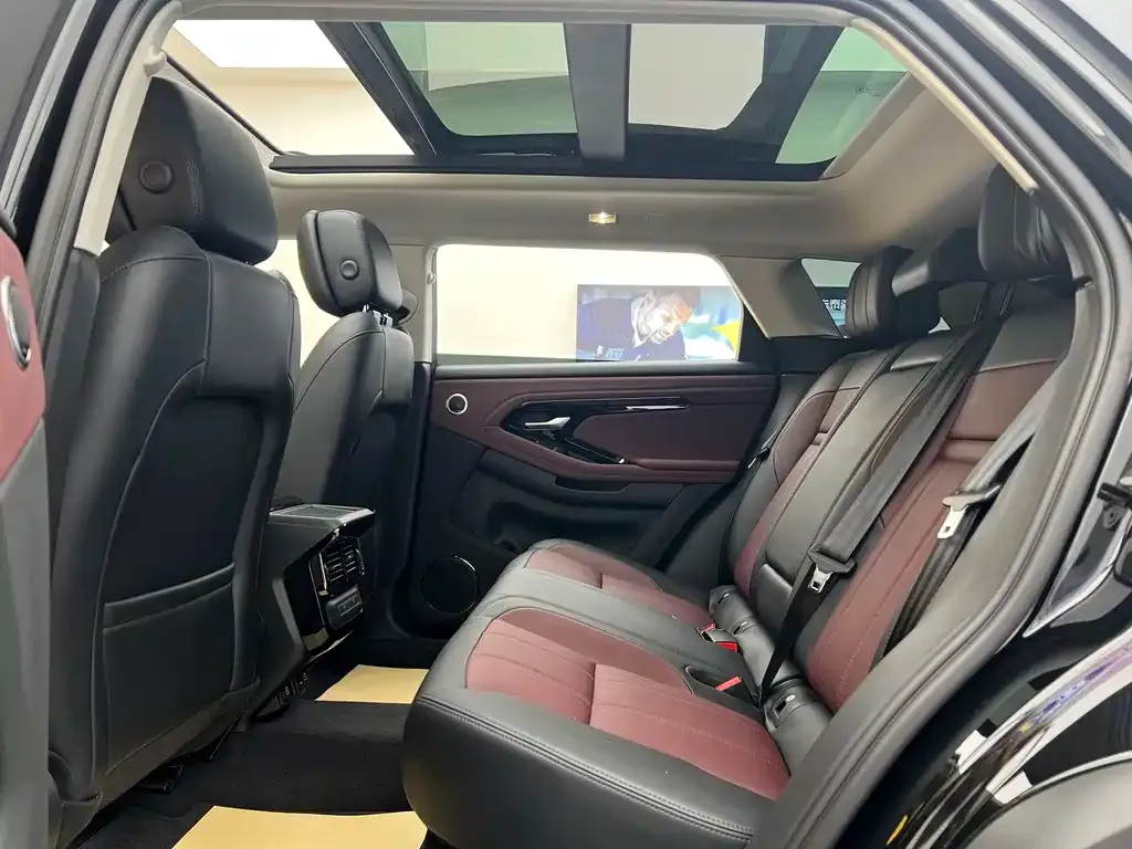 Land Rover Evoque — фото 6