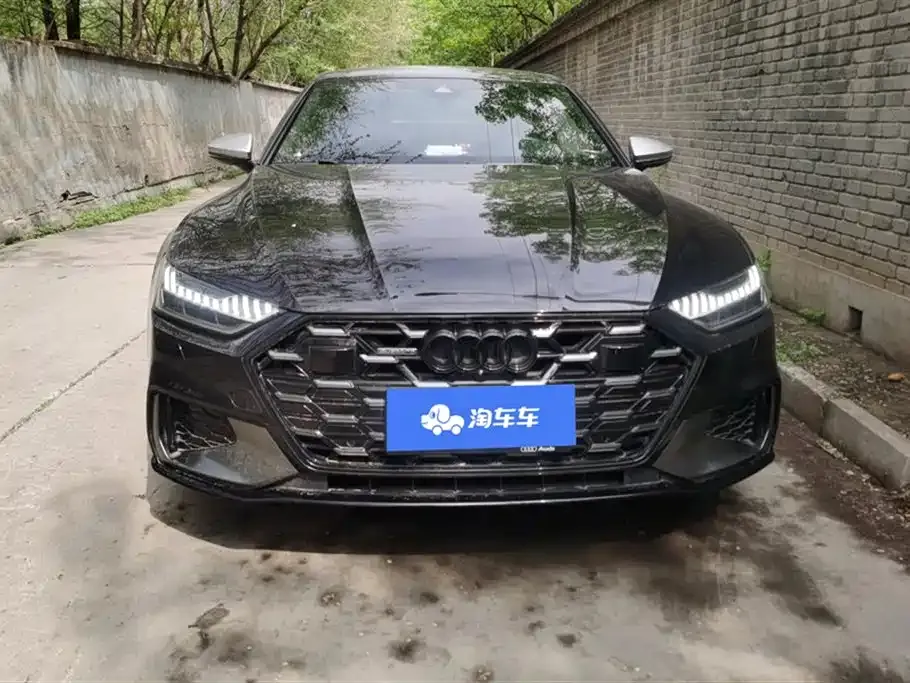 Audi A7L 2024 из CN, фото 10