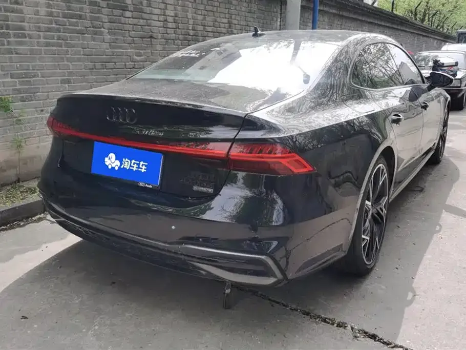Audi A7L 2024 из CN, фото 5