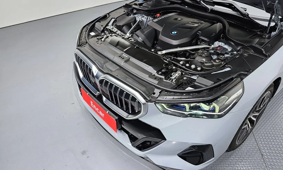 BMW 5-Series 2025 из KR, фото 6