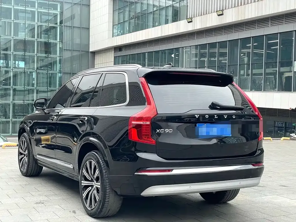 Volvo XC90 2022 из CN, фото 4