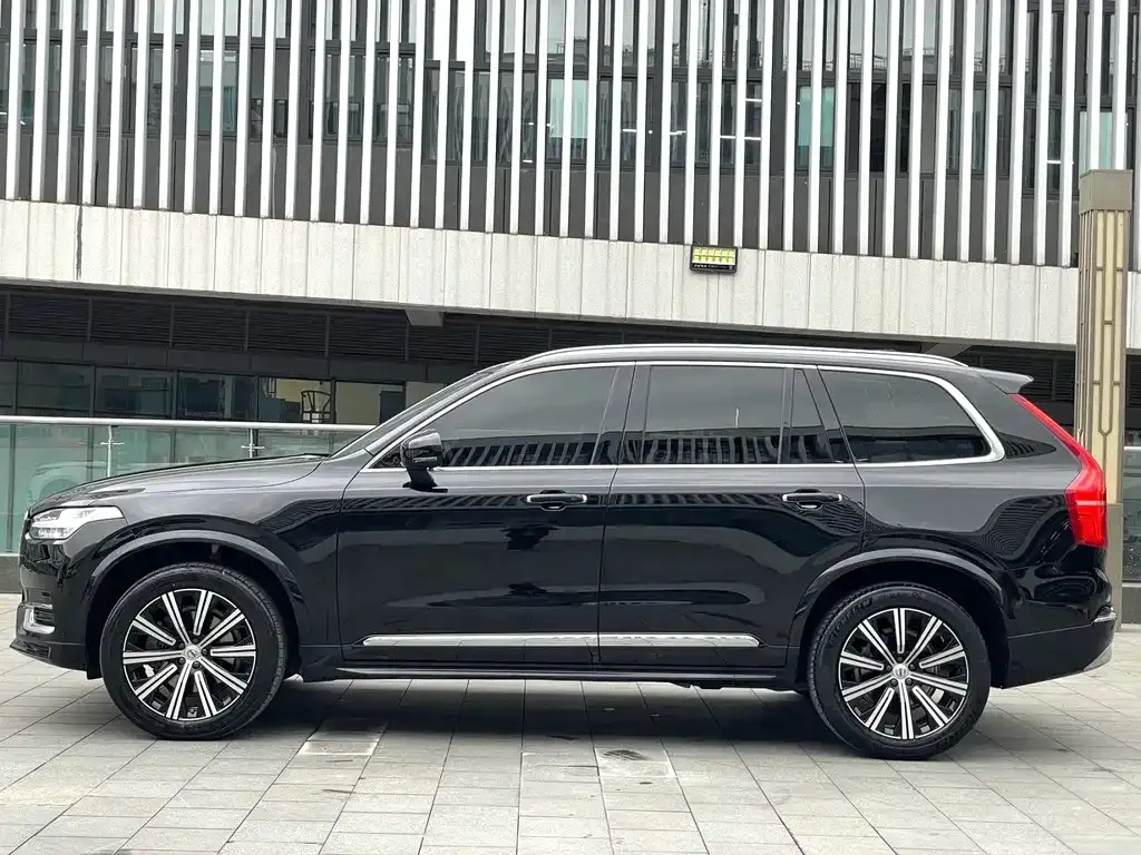 Volvo XC90 2022 из CN, фото 3