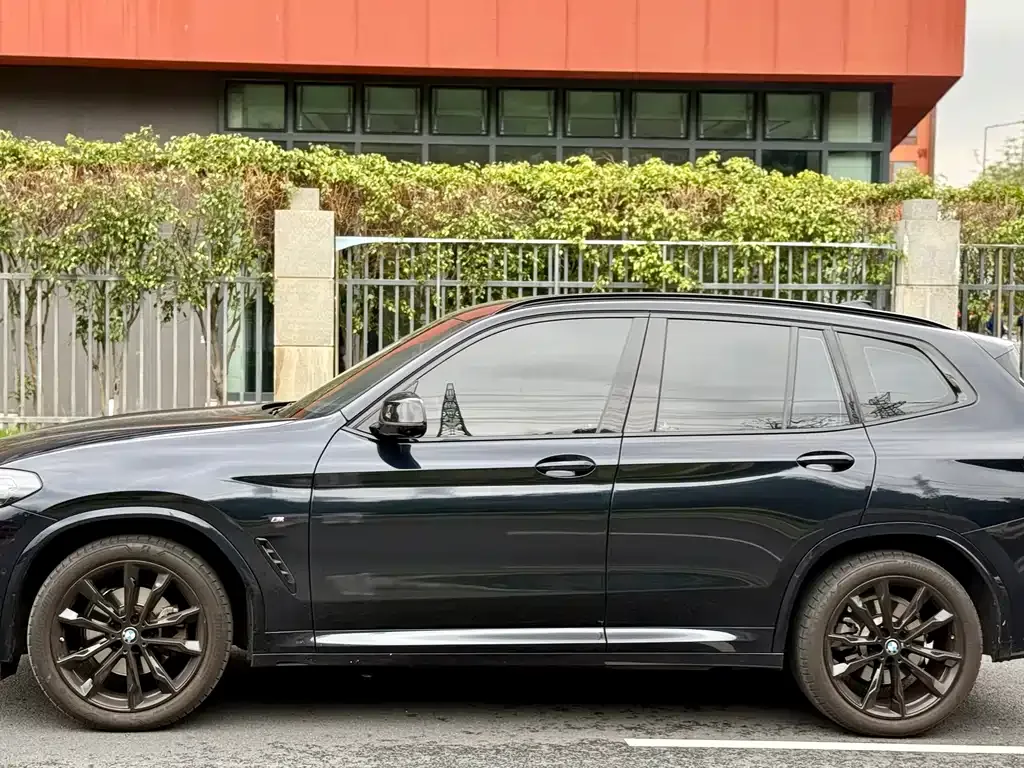 BMW X3 — фото 9