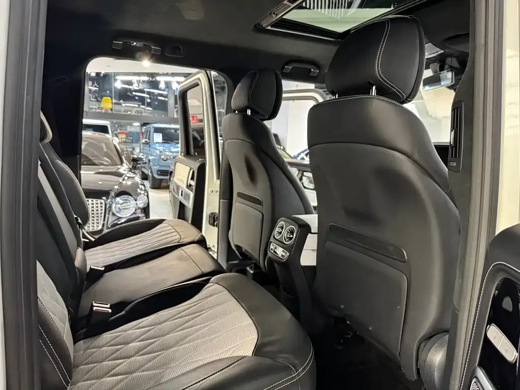 Mercedes-Benz G-Class AMG — фото 7