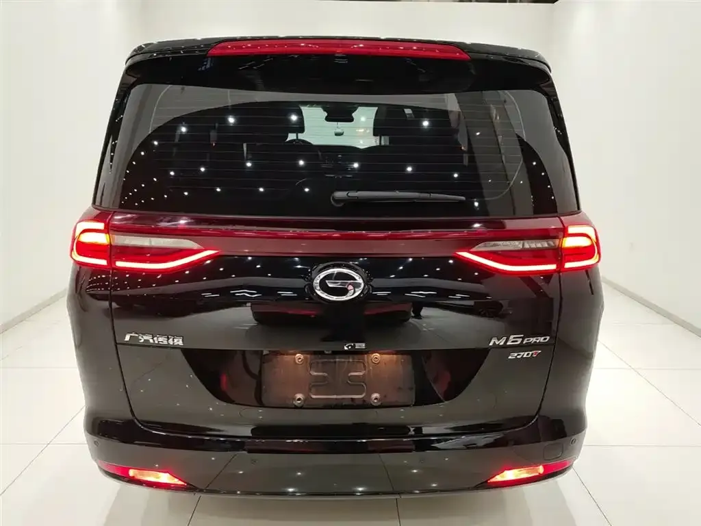 GAC Motor Trumpchi M6 — фото 9