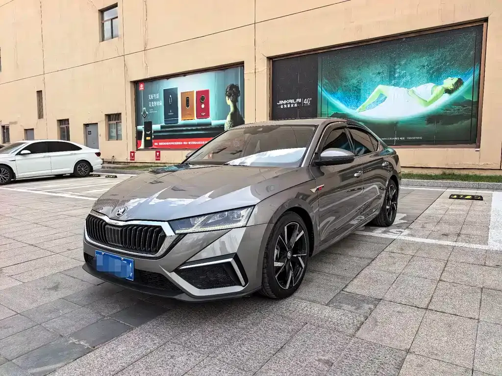 Skoda Octavia 2022 из CN, фото 1