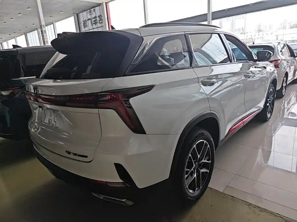 Changan CS75PLUS — фото 7