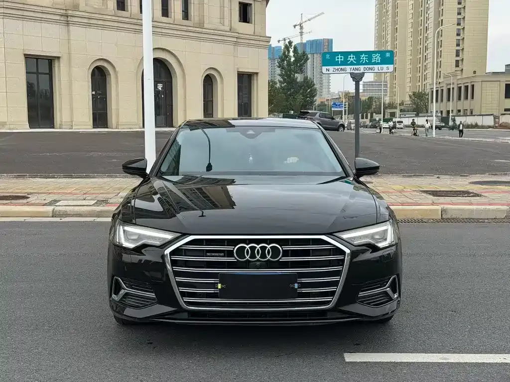 Audi A6L — фото 8