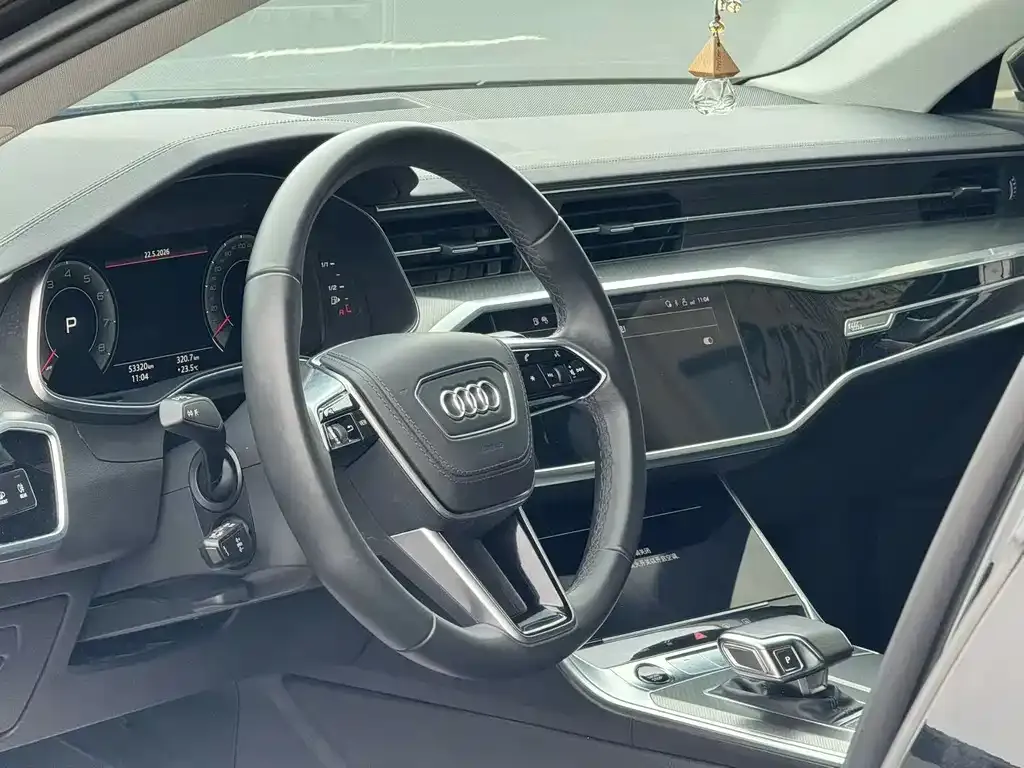 Audi A6L — фото 3