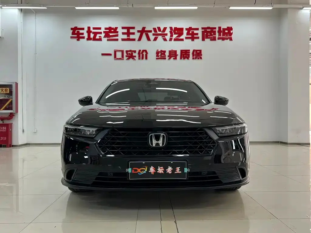 Honda Accord — фото 5