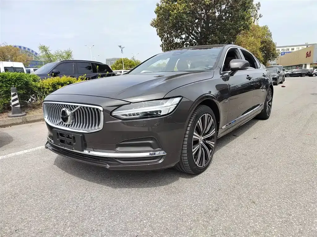Volvo S90 2025 из CN, фото 5