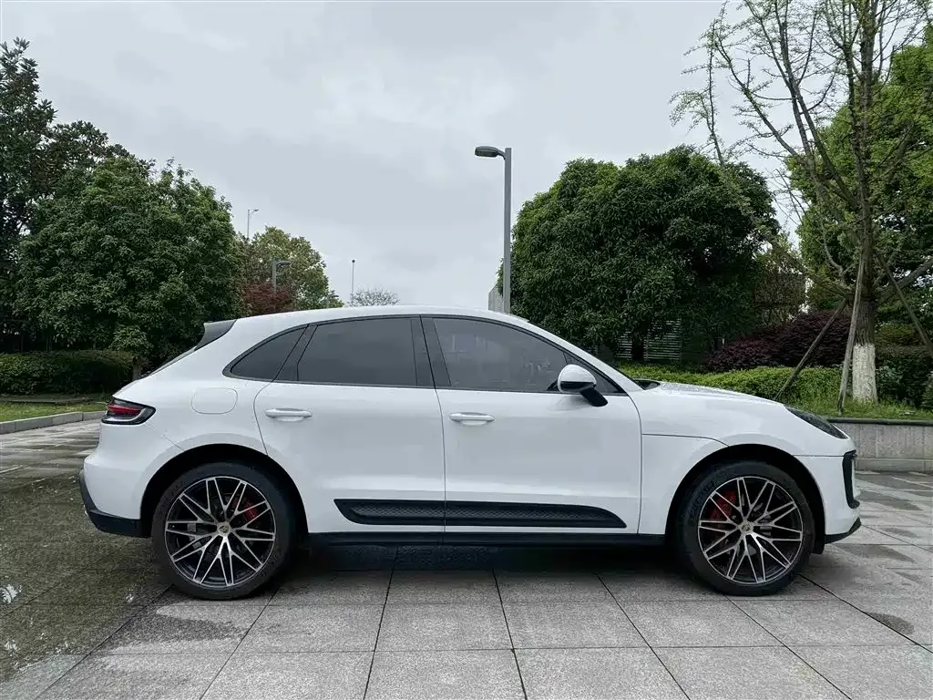 Porsche Macan — фото 7