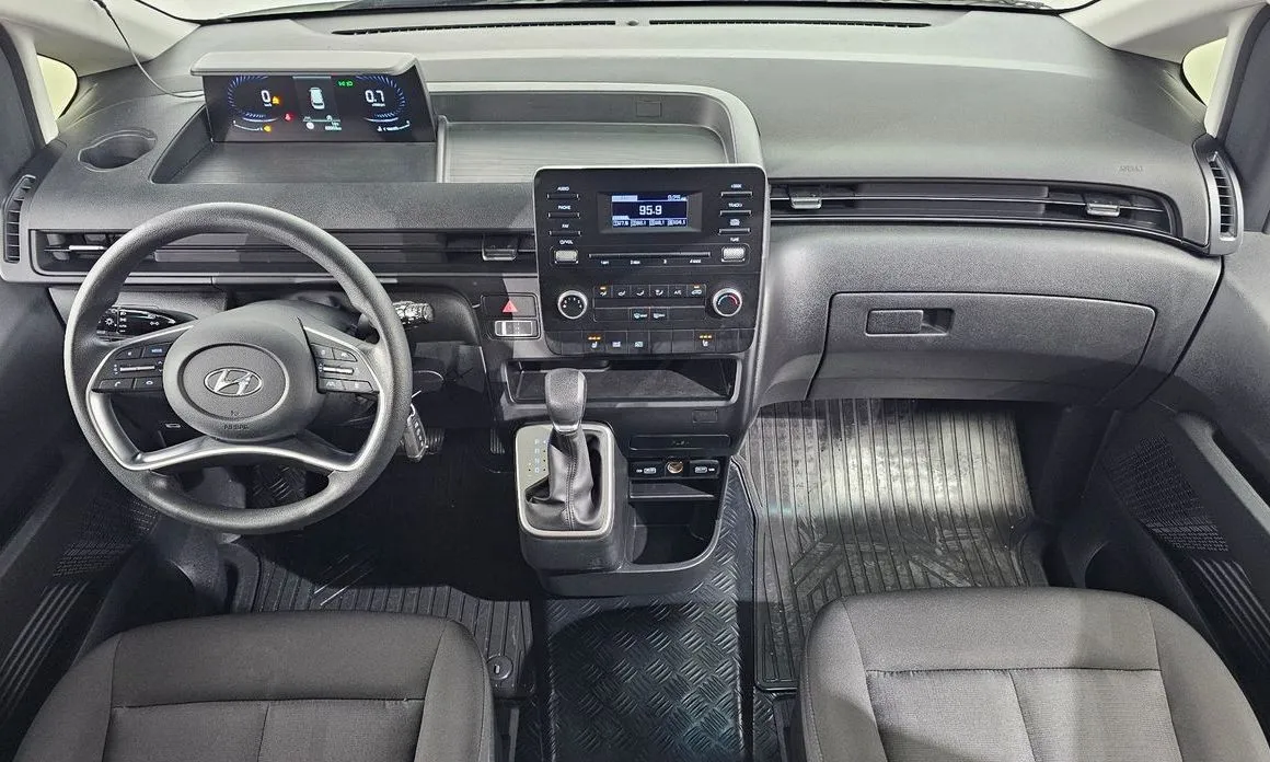 Hyundai Staria — фото 6