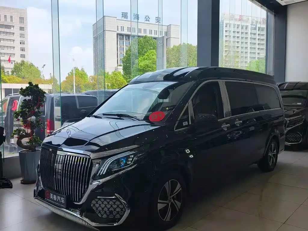 Mercedes-Benz Vito — фото 1