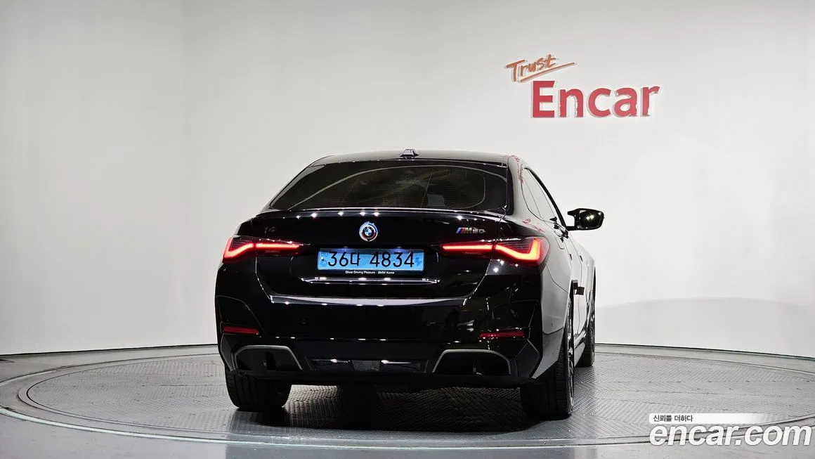 BMW i4 2023 из KR, фото 2
