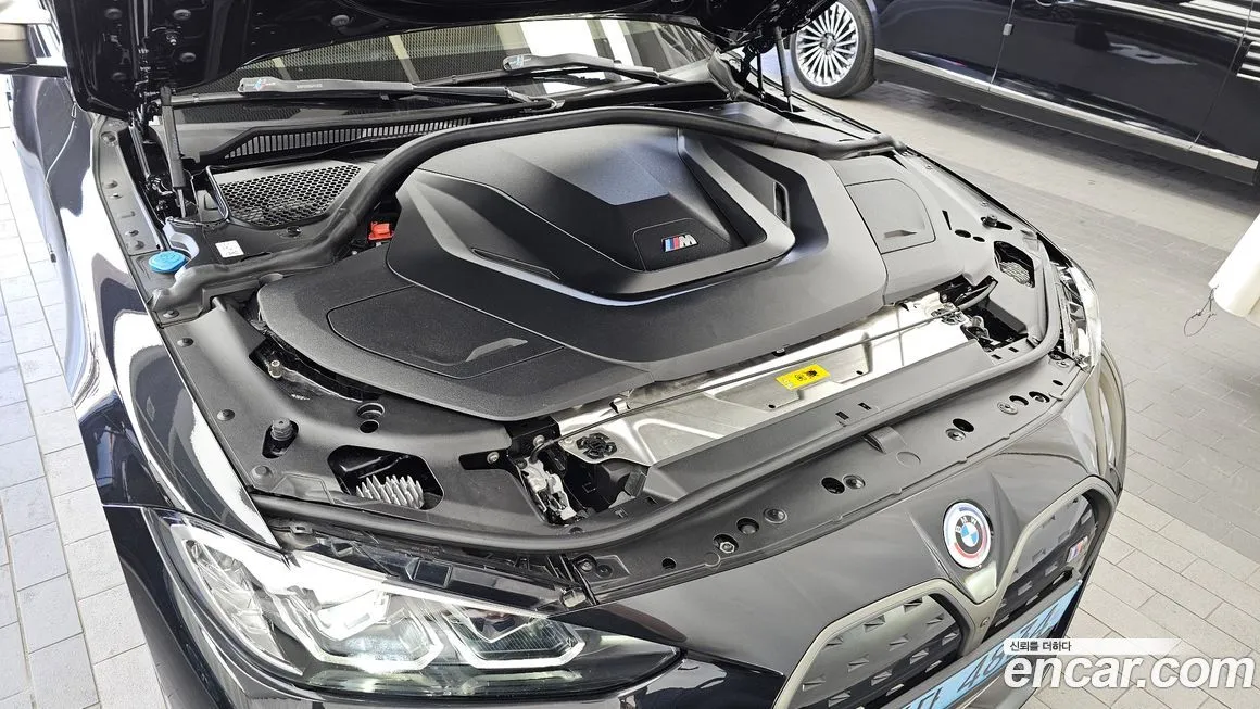 BMW i4 2023 из KR, фото 9