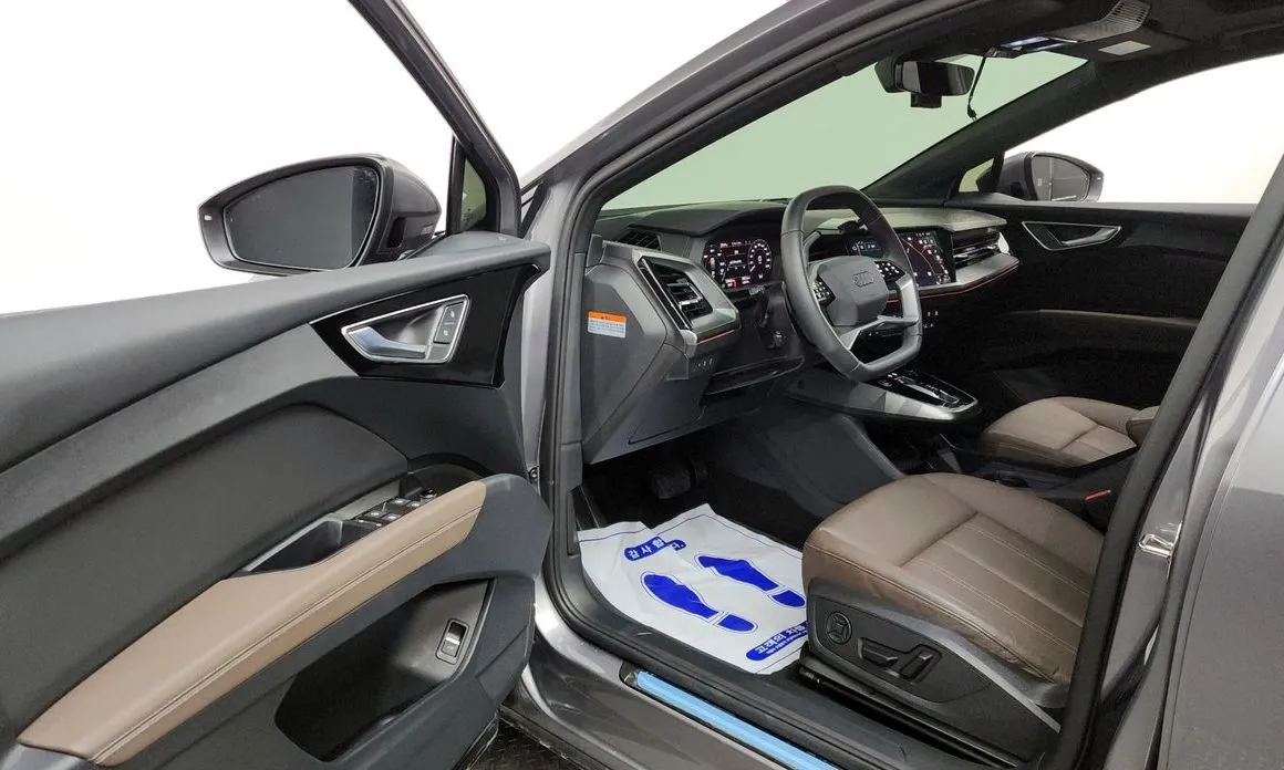 Audi Q4 e-tron 2025 из KR, фото 2