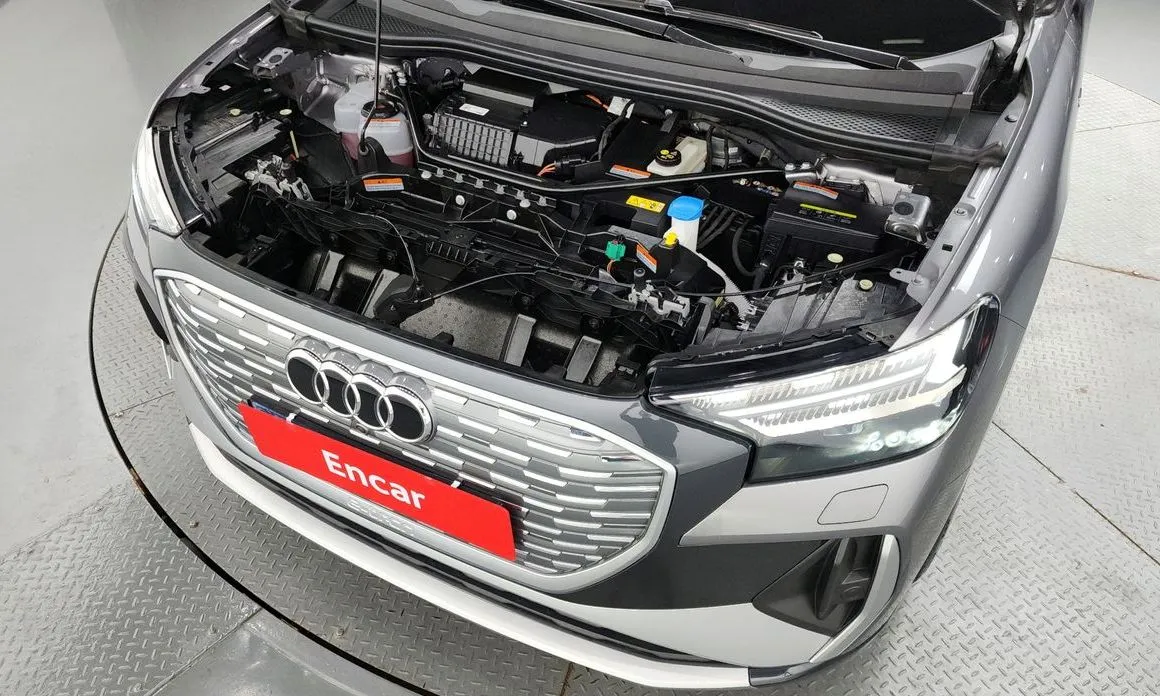 Audi Q4 e-tron 2025 из KR, фото 7