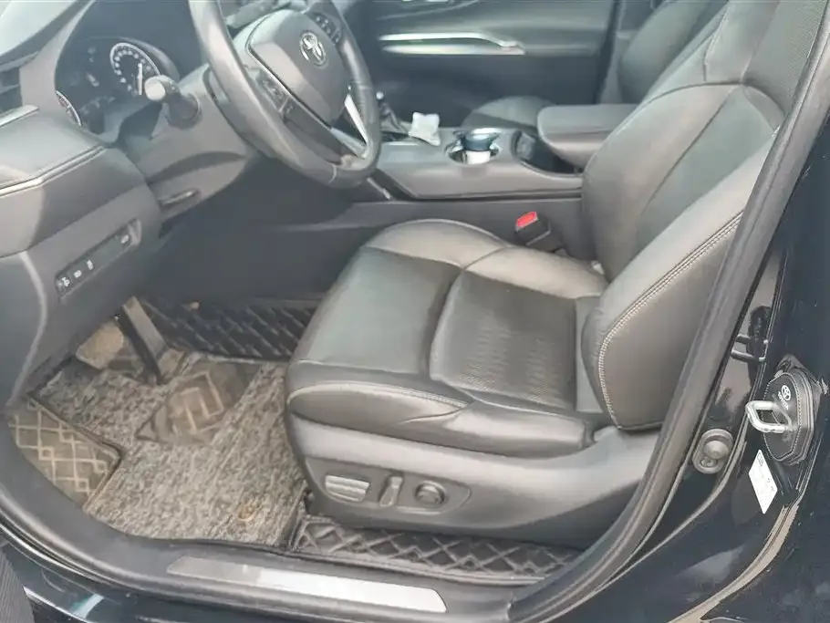 Toyota Venza 2022 из CN, фото 3