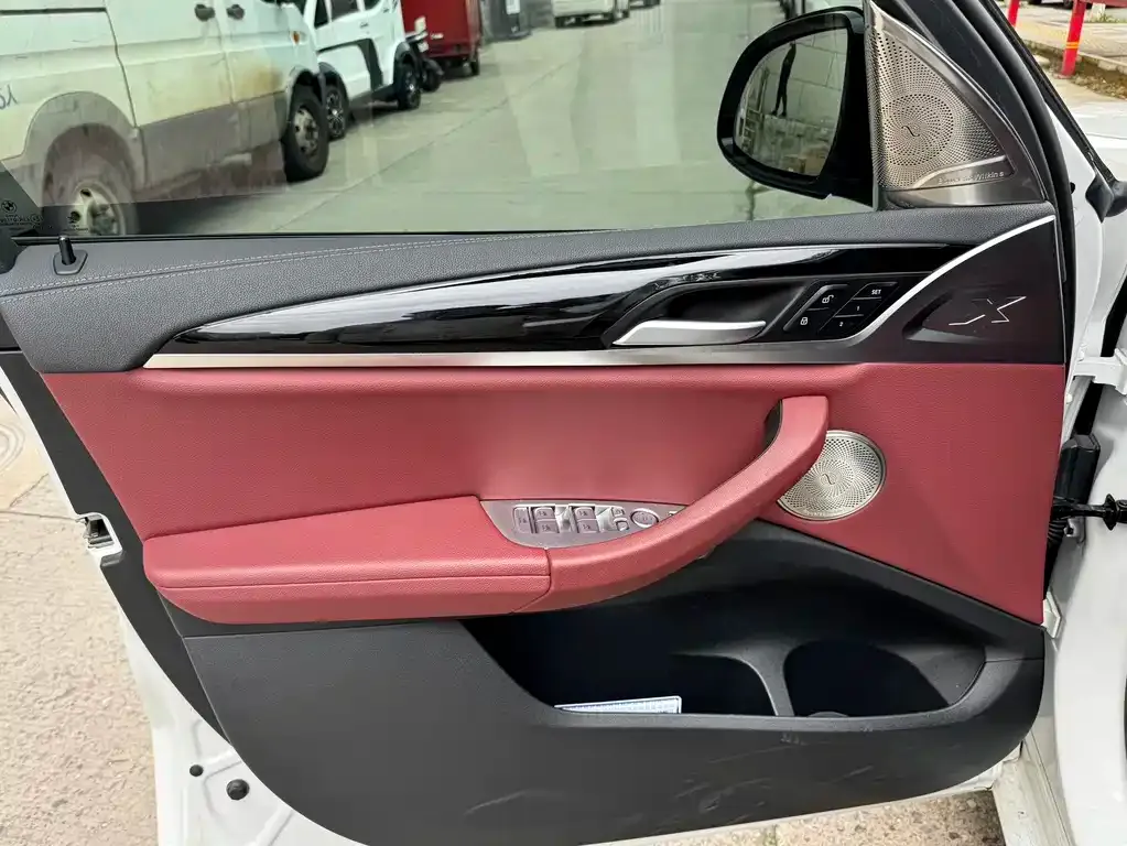 BMW iX3 2023 из CN, фото 7