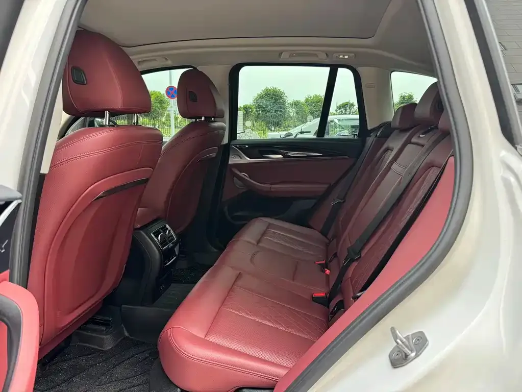 BMW iX3 2023 из CN, фото 3