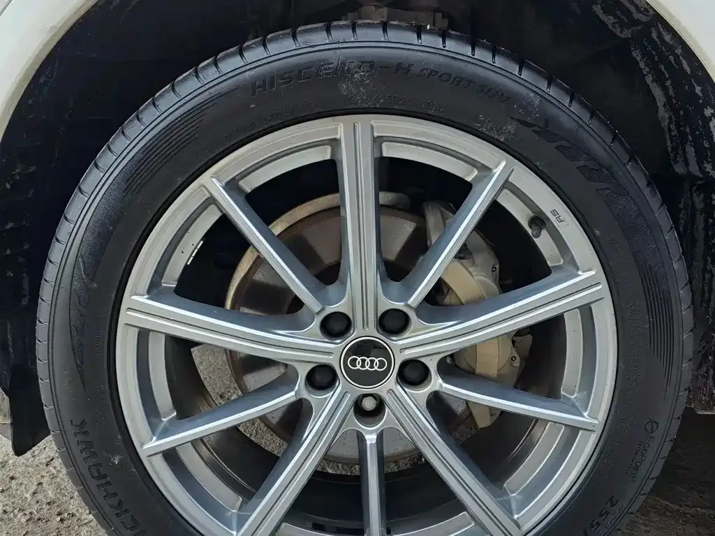 Audi Q5L 2023 из CN, фото 7