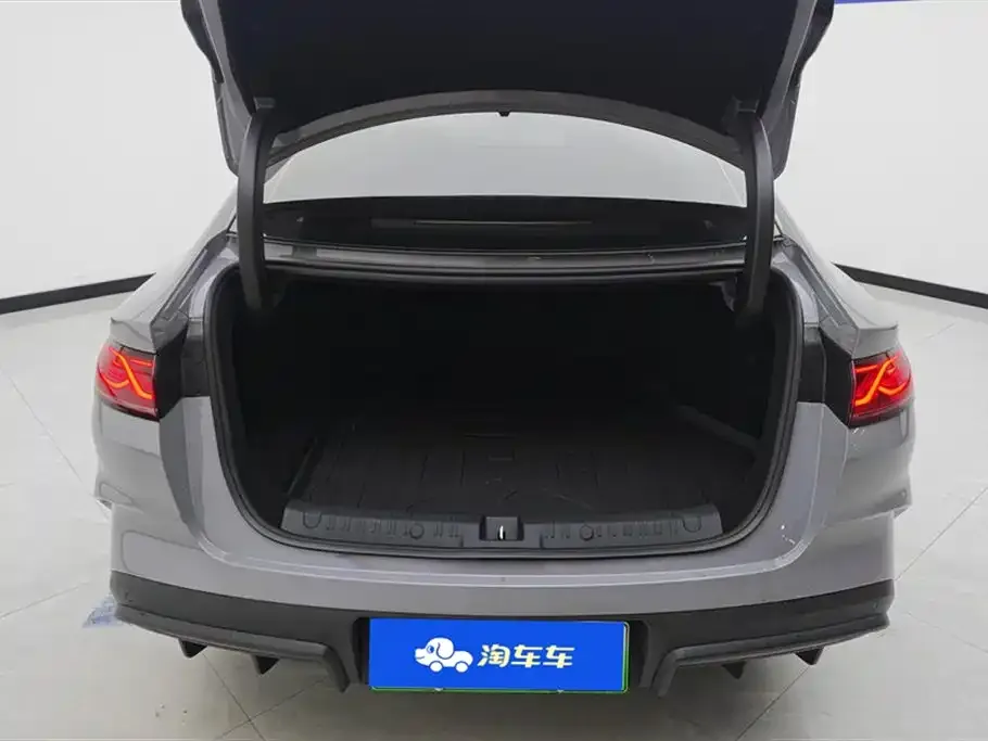 BYD Qin L — фото 5