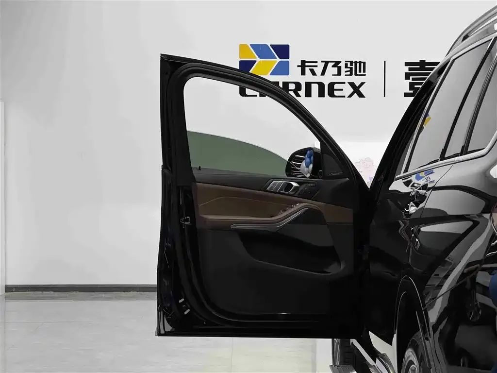 BMW X7 2022 из CN, фото 2