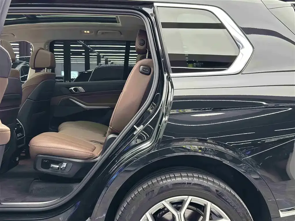 BMW X7 2022 из CN, фото 6