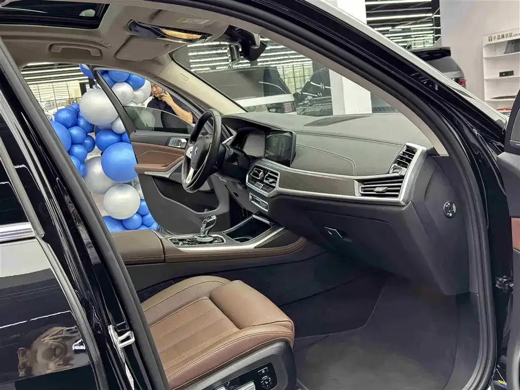 BMW X7 2022 из CN, фото 8