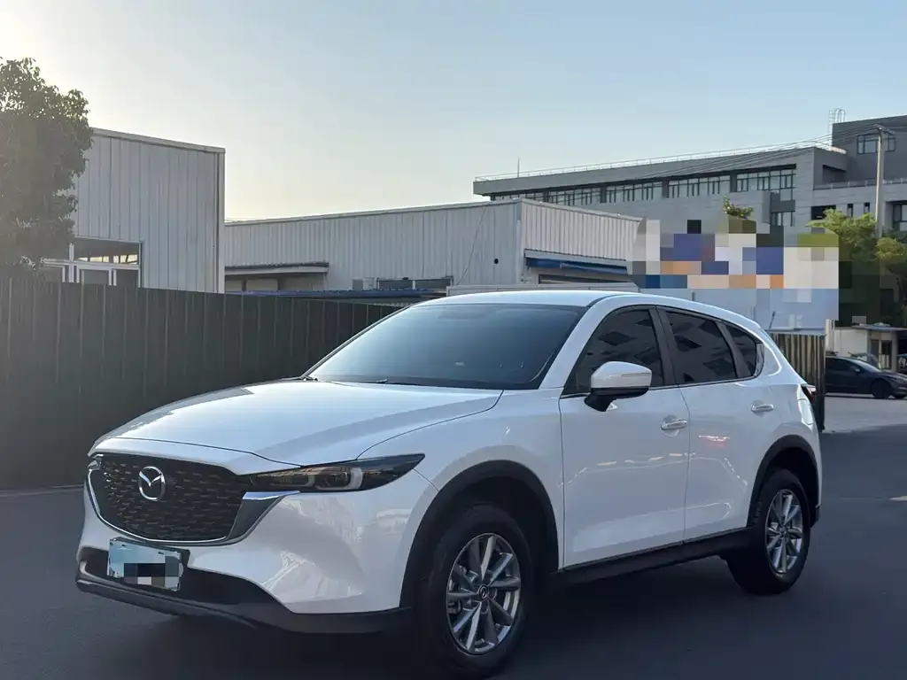 Mazda CX-5 — фото 1