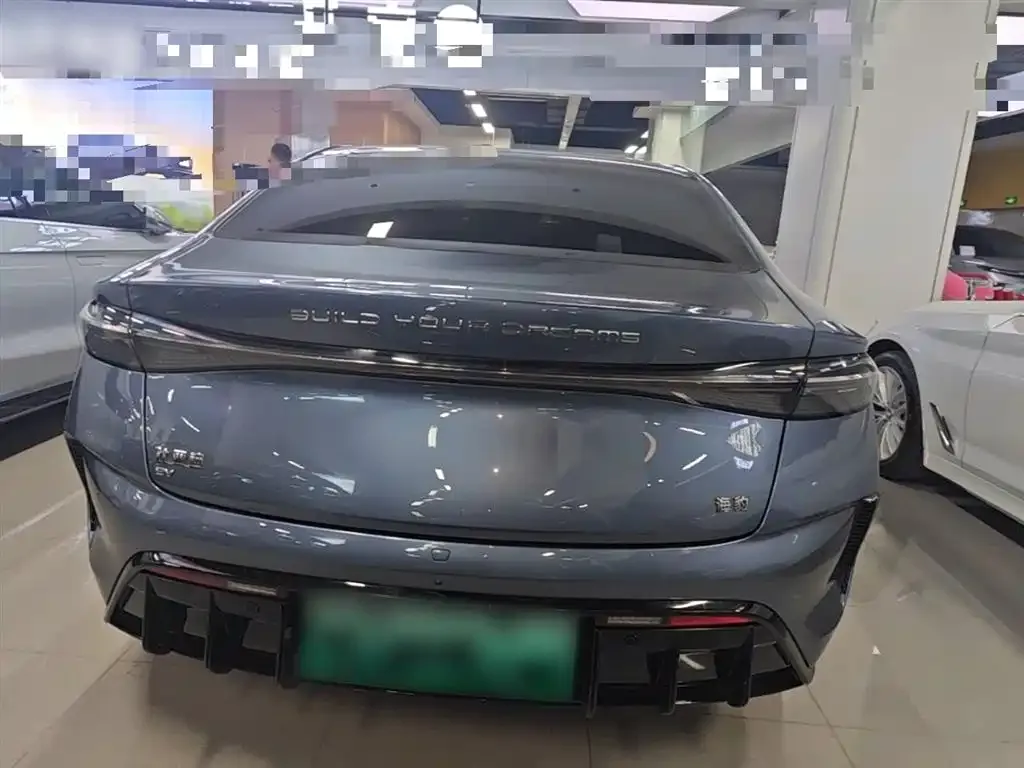 BYD Seal — фото 4