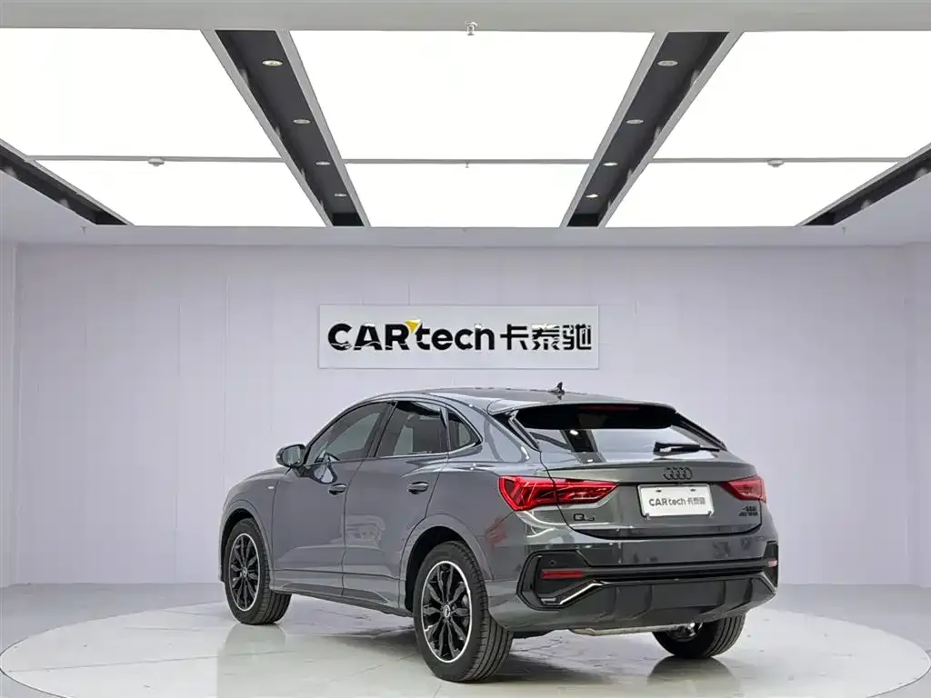 Audi Q3 Sportback — фото 5
