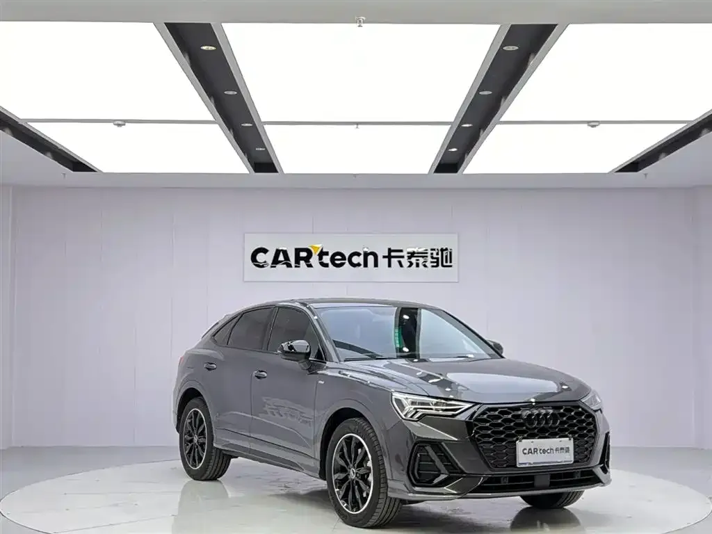Audi Q3 Sportback — фото 4