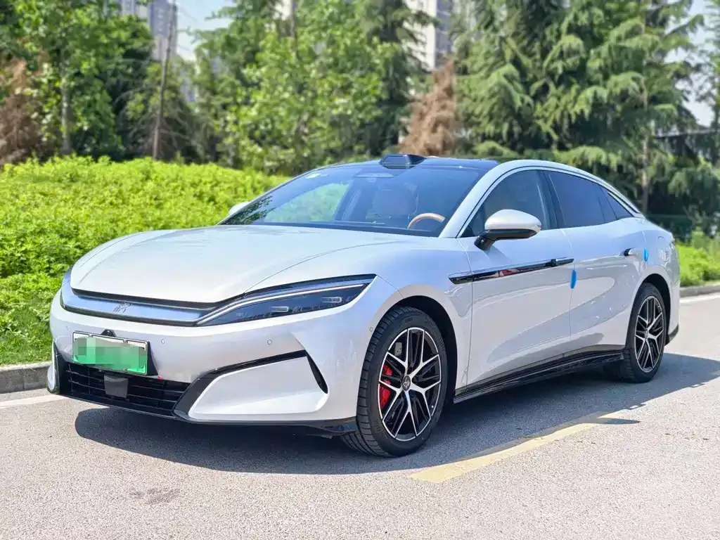 BYD Han L — фото 1