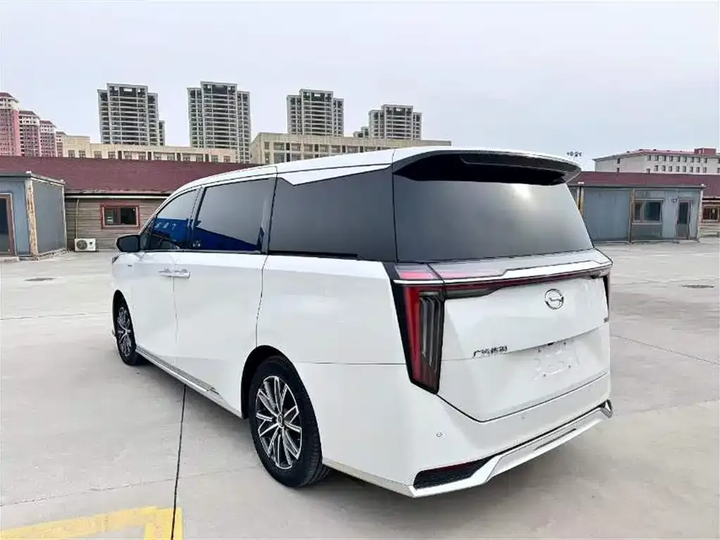 GAC Motor Trumpchi M8 — фото 8