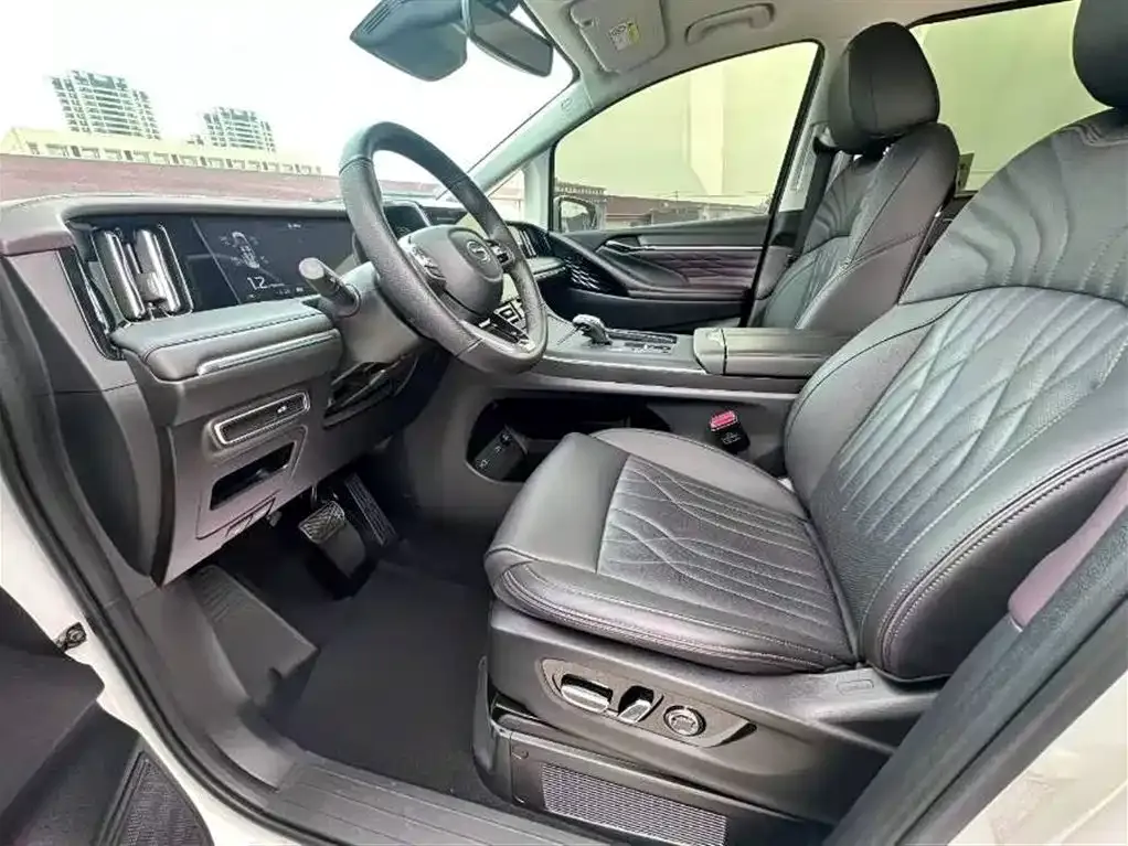 GAC Motor Trumpchi M8 — фото 6
