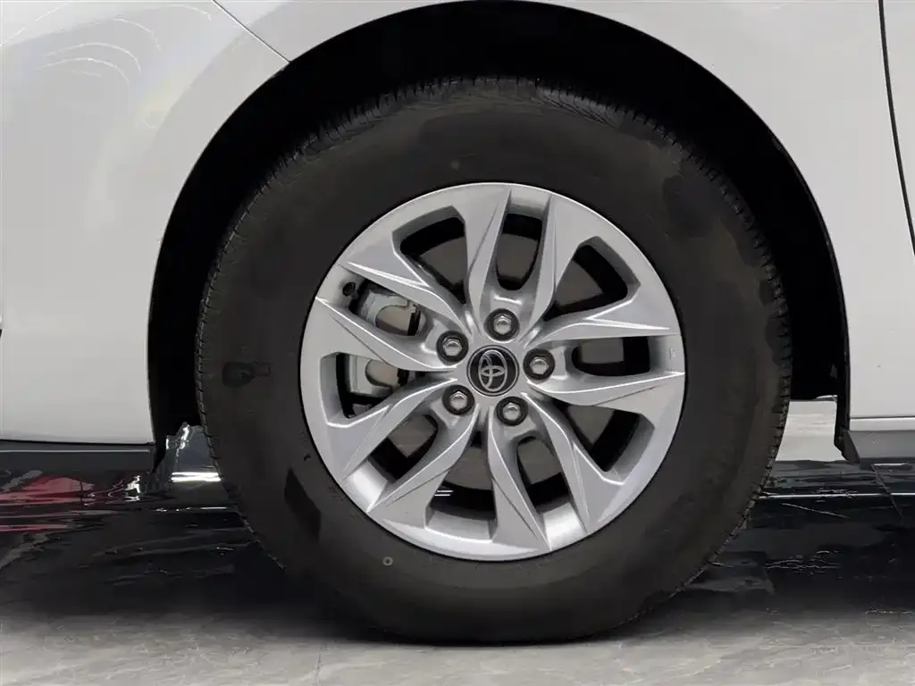 Toyota Granvia 2025 из CN, фото 3