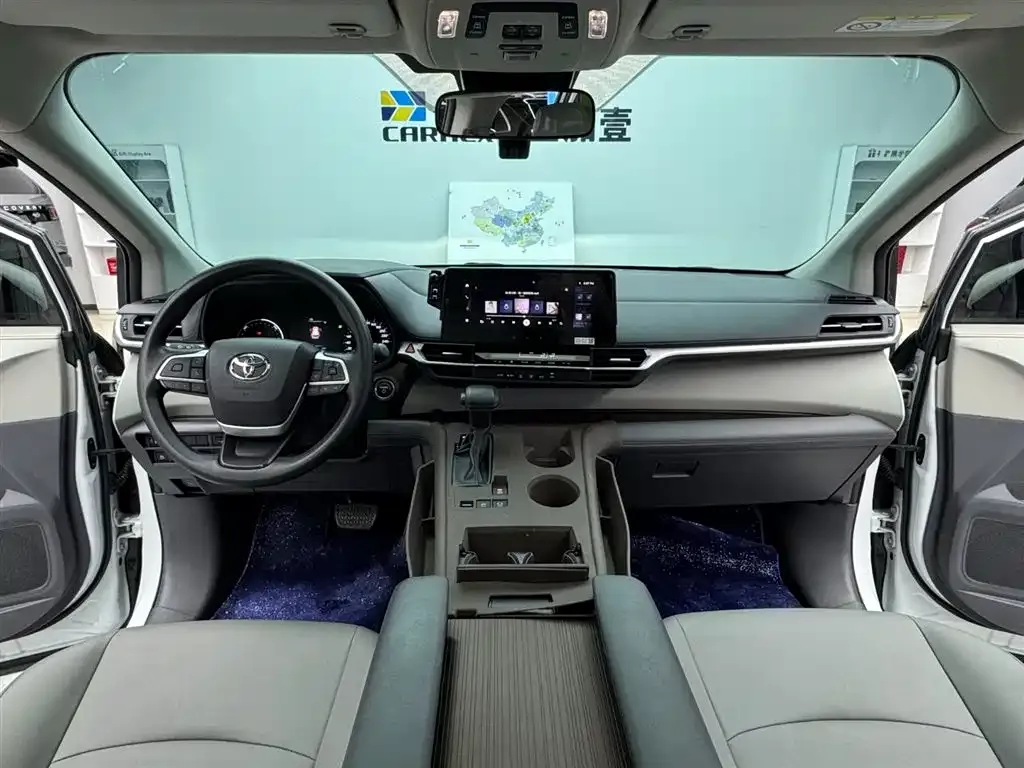 Toyota Granvia 2025 из CN, фото 9