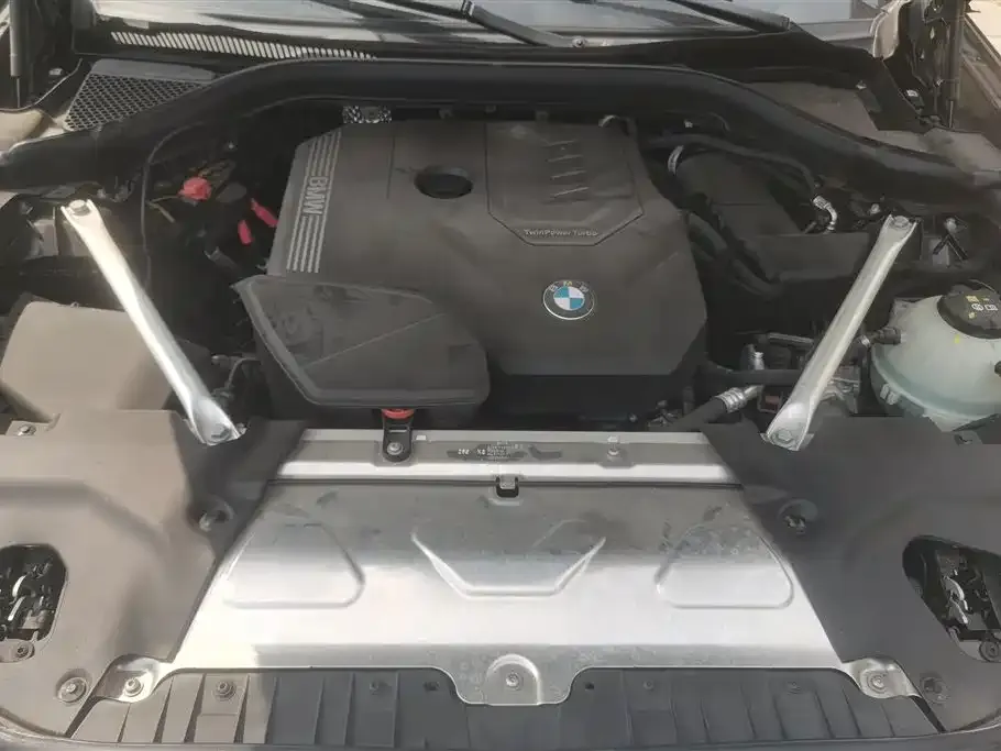 BMW X4 2024 из CN, фото 5