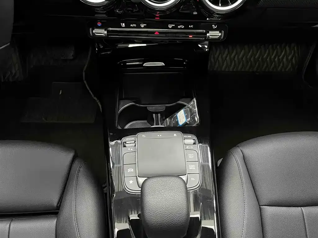 Mercedes-Benz A-Class — фото 3