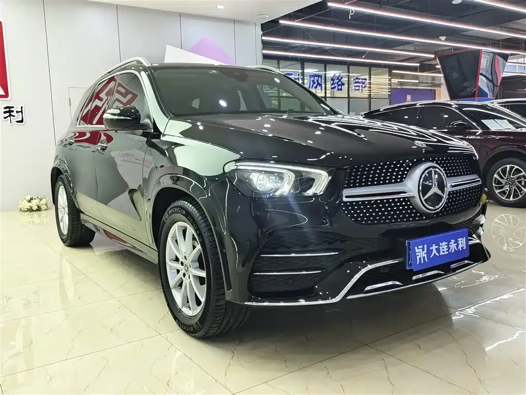 Mercedes-Benz GLE — фото 8
