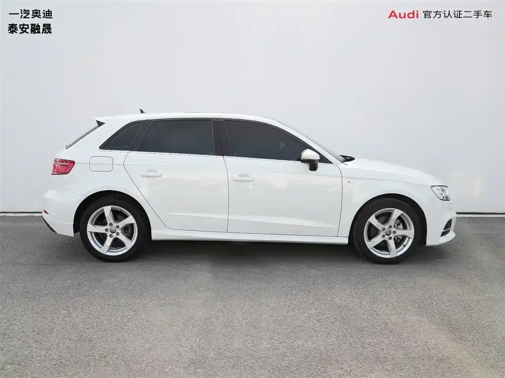 Audi A3 2021 из CN, фото 7