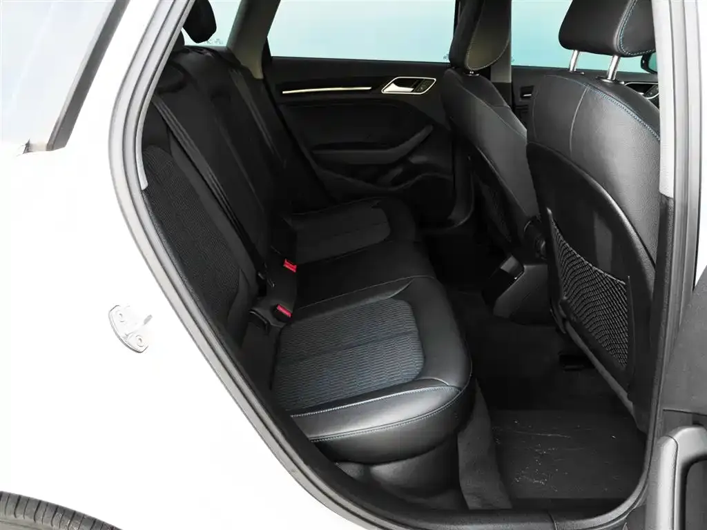 Audi A3 2021 из CN, фото 3