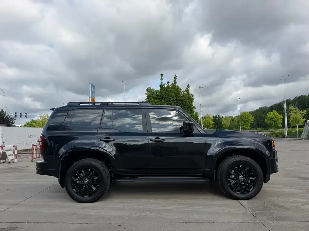 Toyota Prado 2026 из CN, фото 3